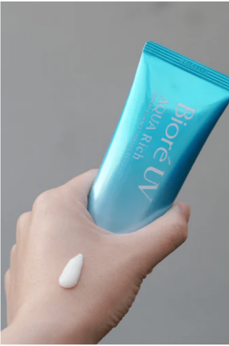 Biore - UV Aqua Rich Watery Essence Sunscreen SPF 50+ PA++++